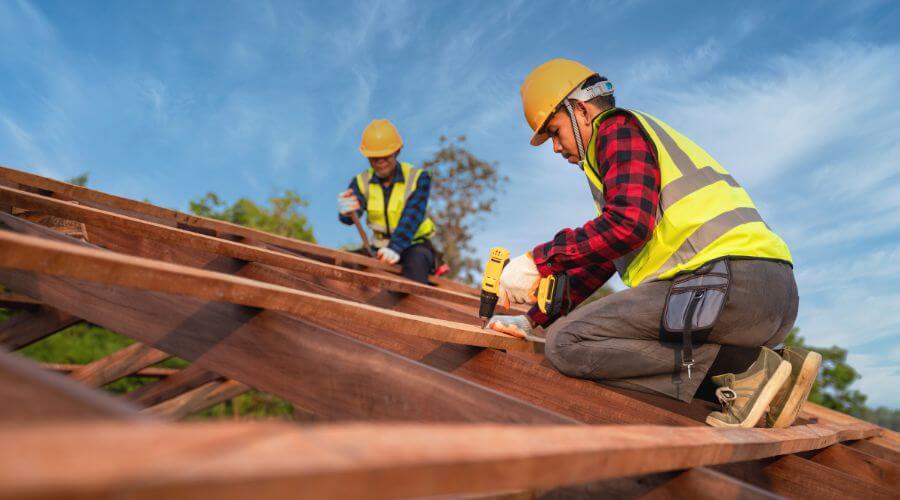 Professional Flat Roofing Installation services in Edgewater, FL